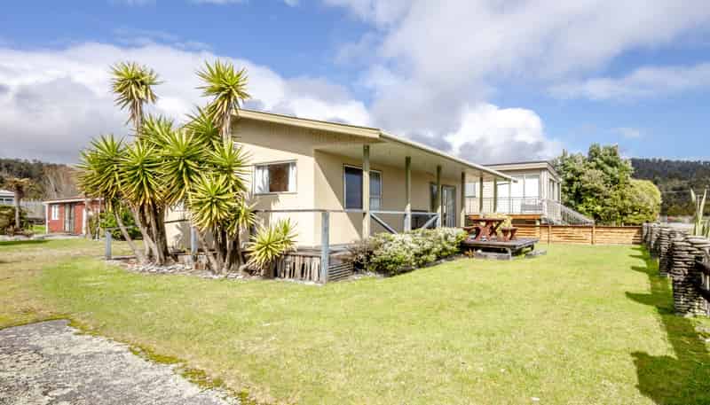 Lot 1 The Strand, Okarito