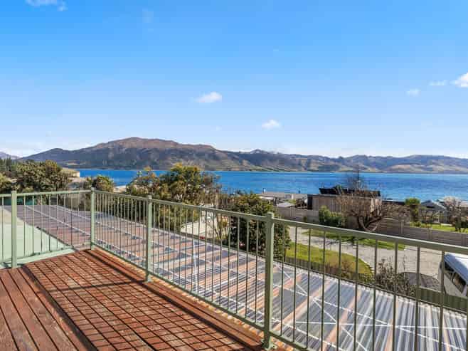 10 Denniston Road, Lake Hawea