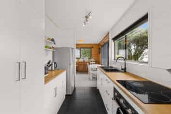 11 Cook Street, Carters Beach