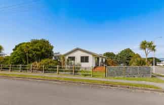 11 Cook Street, Carters Beach