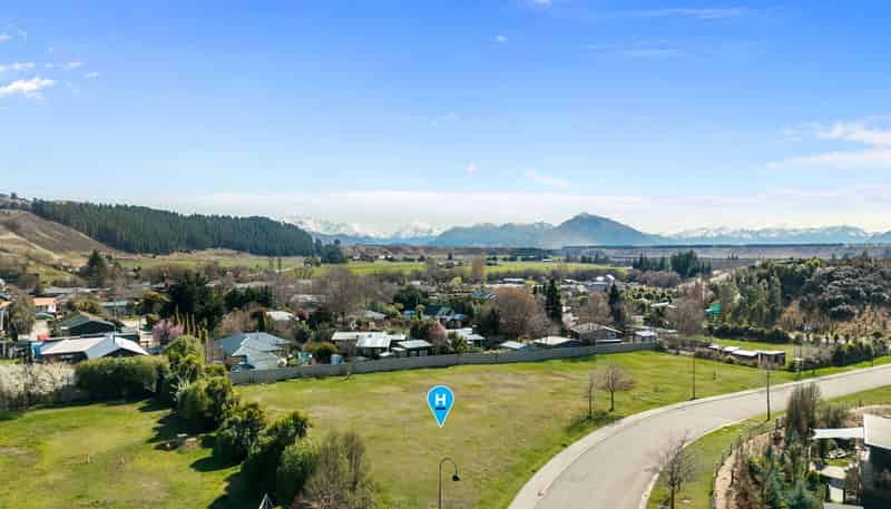 35 Pisa Road, Luggate