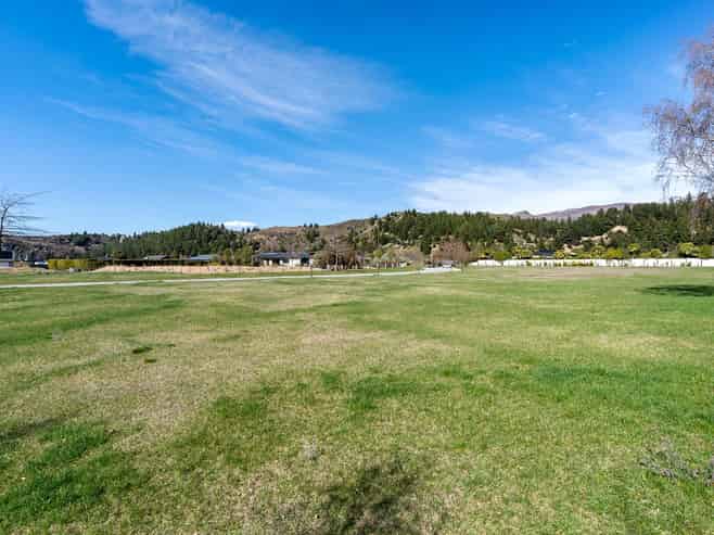 35 Pisa Road, Luggate