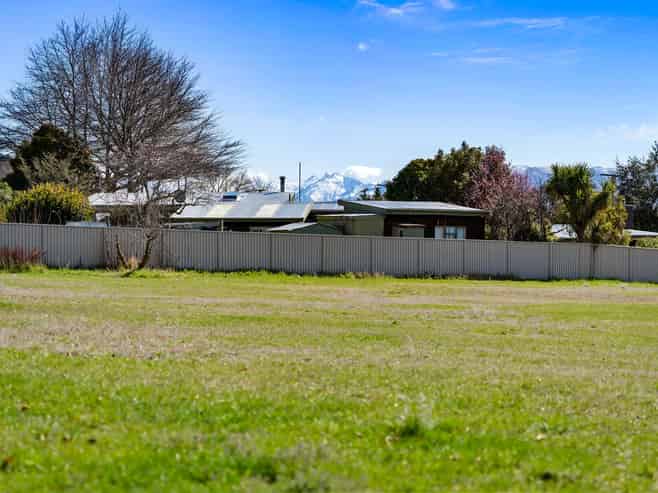 35 Pisa Road, Luggate