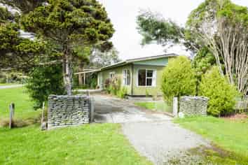 Lot 3 The Strand, Okarito