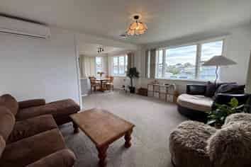 2 Sussex Place, Kamo
