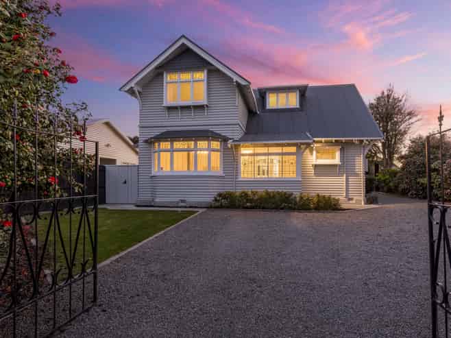 5 Roosevelt Avenue, Saint Albans