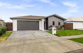 4 Drake Crescent, Awatoto