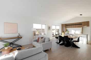 25 Lumino Terrace, Glenview