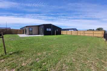 8 Candlesticks Crescent, Lincoln