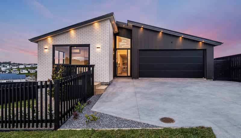97 Skulander Crescent, Millwater