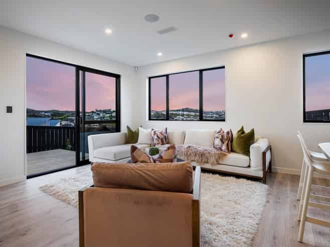 97 Skulander Crescent, Millwater