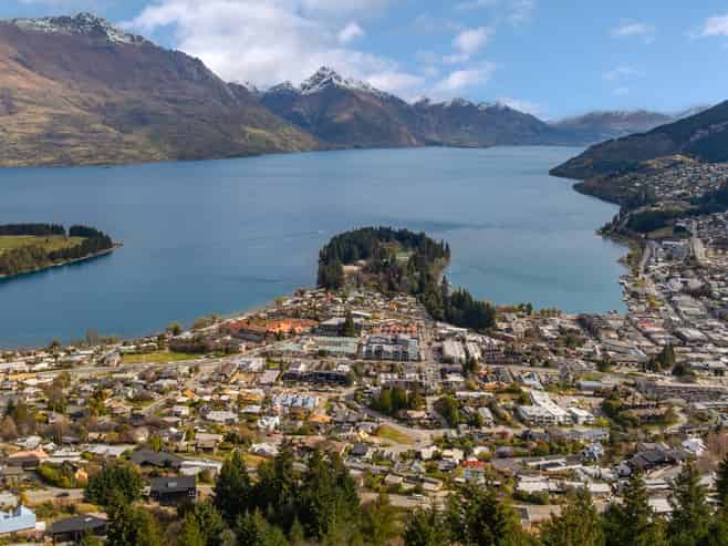  The Residences at Karamata Peak, Queenstown Hill