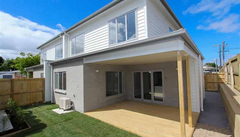 2A Yorkshire Road, Silverdale