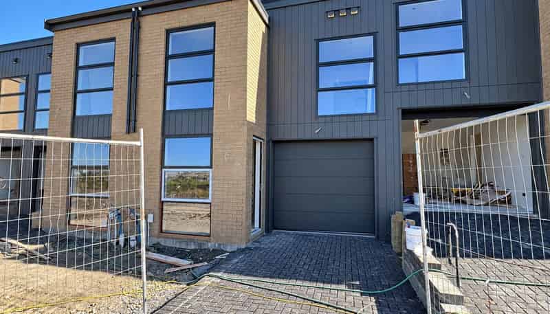 8 Koanga Road, Milldale
