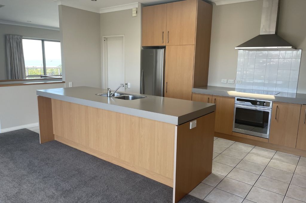 Executive Style Apartment 4