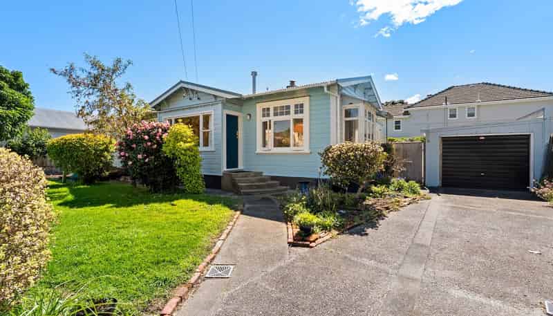 10 Ngaio Street, Eastbourne