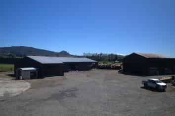 INDUSTRIAL FLEXIBILITY – FROM 1,200m² TO 5,000m²+