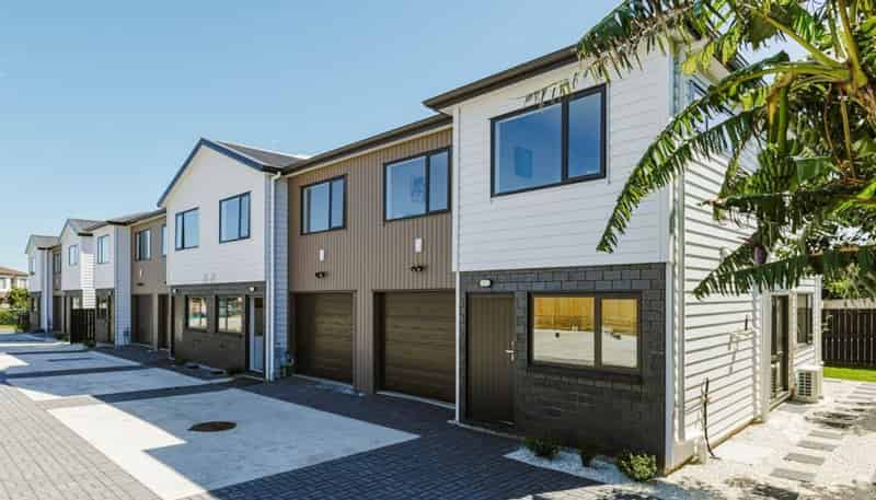 15E Mcculough Avenue, Papatoetoe