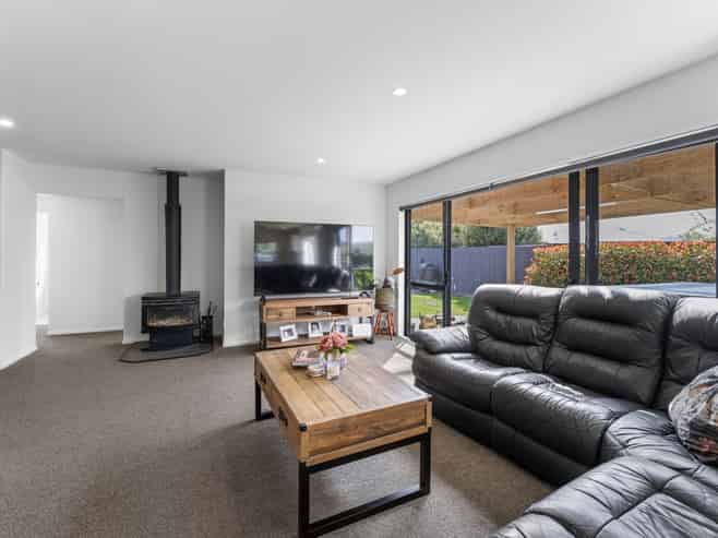 28 Hawkins Place, Rangiora
