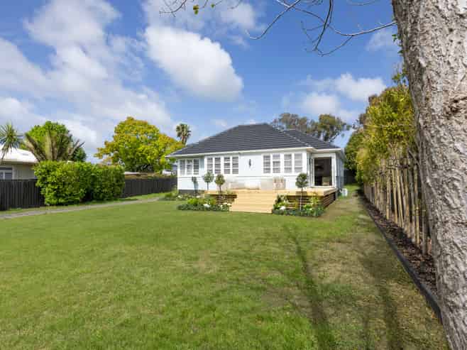 4 Albert Street, Riverhead