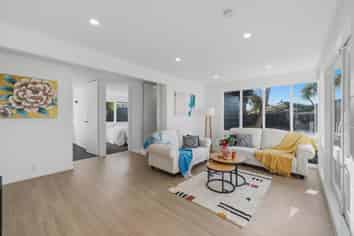 21 Lawrence Crescent, Hillpark
