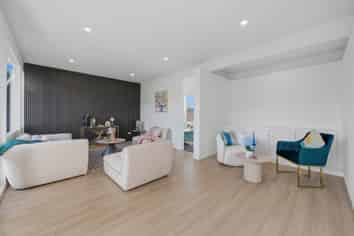 21 Lawrence Crescent, Hillpark