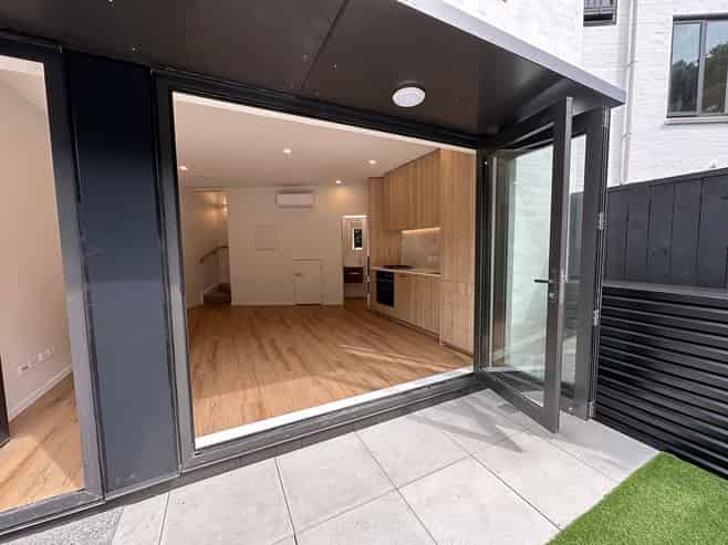 Auckland - Address withheld