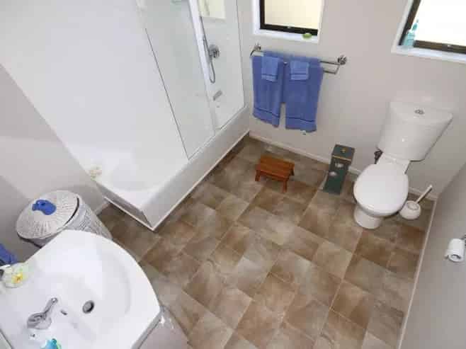 16 Bens Place, Springvale