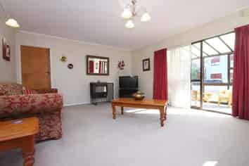 16 Bens Place, Springvale