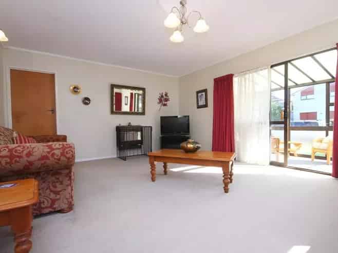 16 Bens Place, Springvale