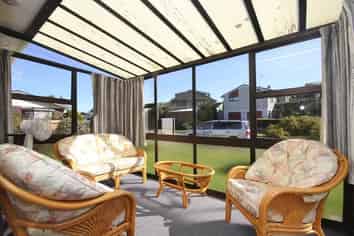 16 Bens Place, Springvale