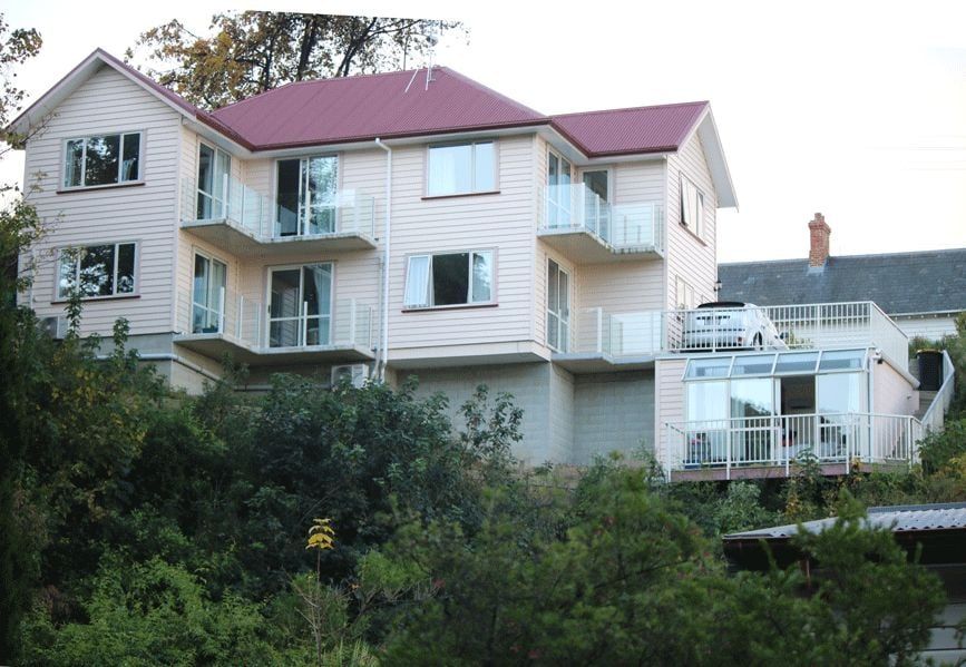 Fully furnished, self-contained studio 1