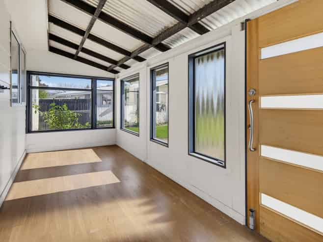 16 Kingwell Drive, Springlands
