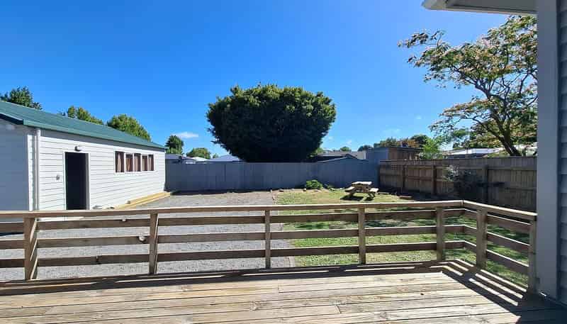 305A Murdoch Road East, Akina