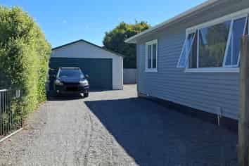 305A Murdoch Road East, Akina