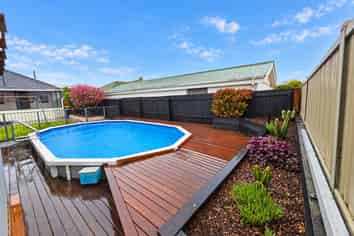 31 Vardon Crescent, Shirley