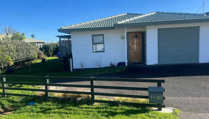 1/30 Awaroa Road, Helensville