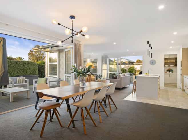 93 Valley Road, Pukekohe