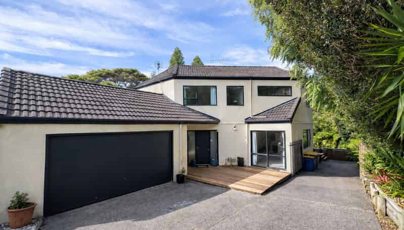 4/11 Waratah Street, Birkenhead