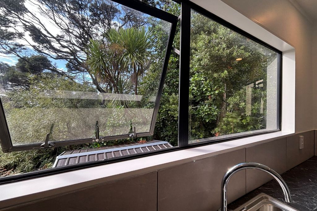 In Zone for Top Schools  Renovated Family Living 3