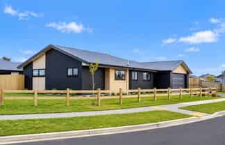 45 Ebenezer Drive, Lincoln