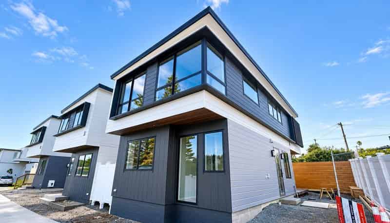 2/16 Waterloo Road, Milford