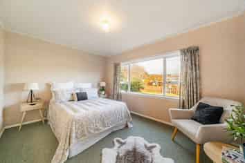 4 Heretaunga Square, Silverstream