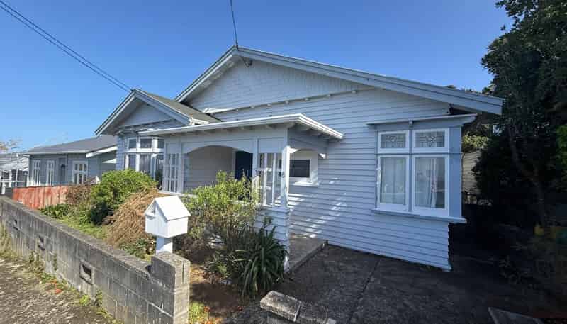 8 Moffitt Street, Vogeltown