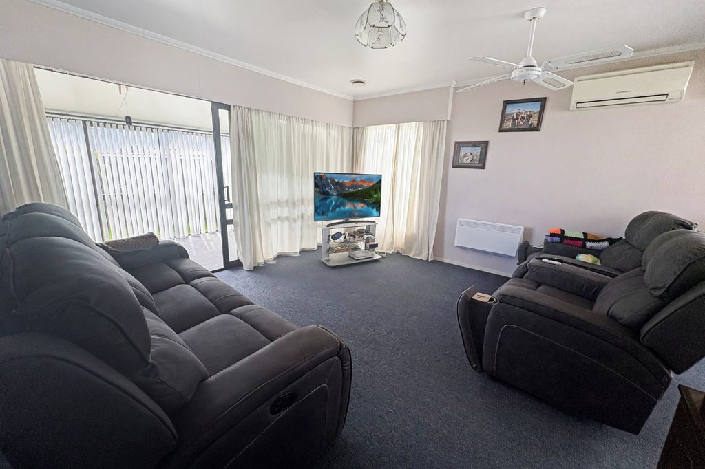 LEVIN - 2 BEDROOMS 3