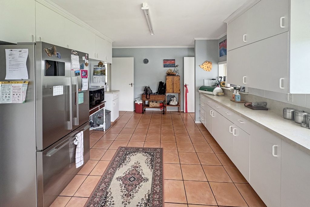 LEVIN - 2 BEDROOMS 5