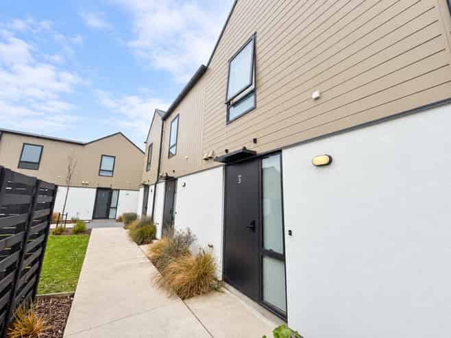 3/100 Ruskin Street, Addington