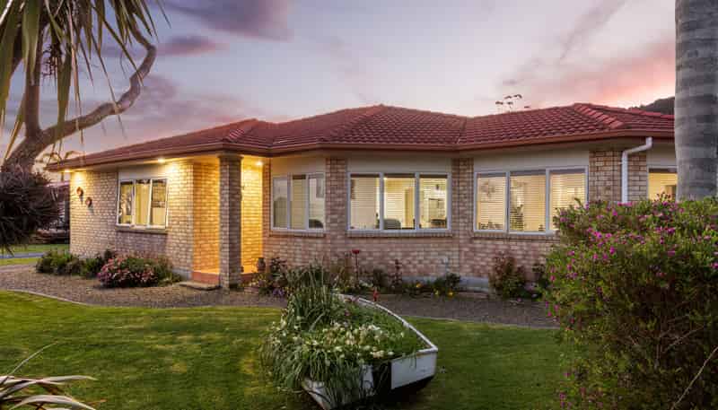 534 Leigh Road, Whangateau