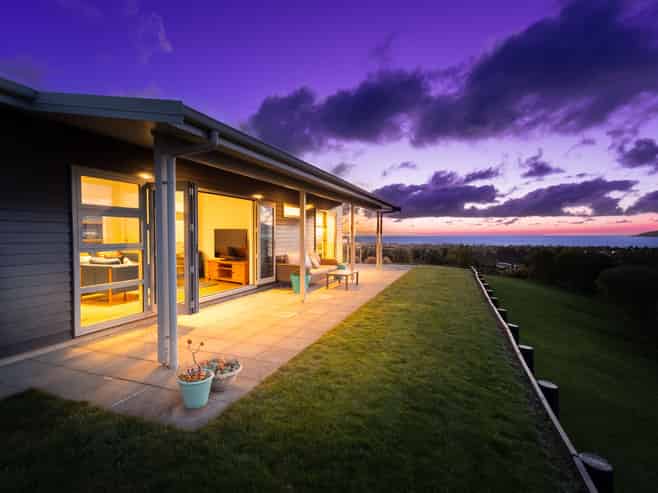 5 Ocean Vista Lane, PARAPARAUMU