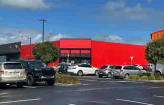 A RARE SHOPPING PRECINCT OPPORTUNITY
